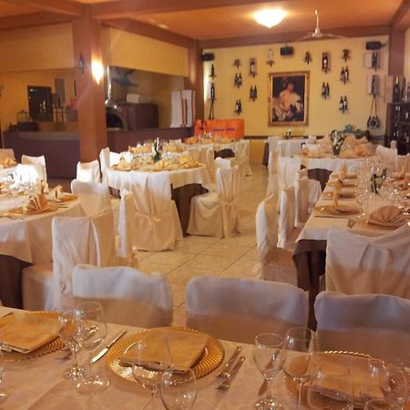 Albergo B&B Antica Trattoria Bacco Circello Buitenkant foto